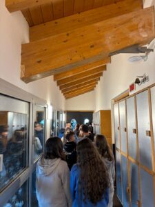VIVERE LO STUPORE: LA SCUOLA OLIVER TWIST APERTA AGLI STUDENTI DELLE SCUOLE MEDIE 2 Cometa - VIVERE LO STUPORE: LA SCUOLA OLIVER TWIST APERTA AGLI STUDENTI DELLE SCUOLE MEDIE 1